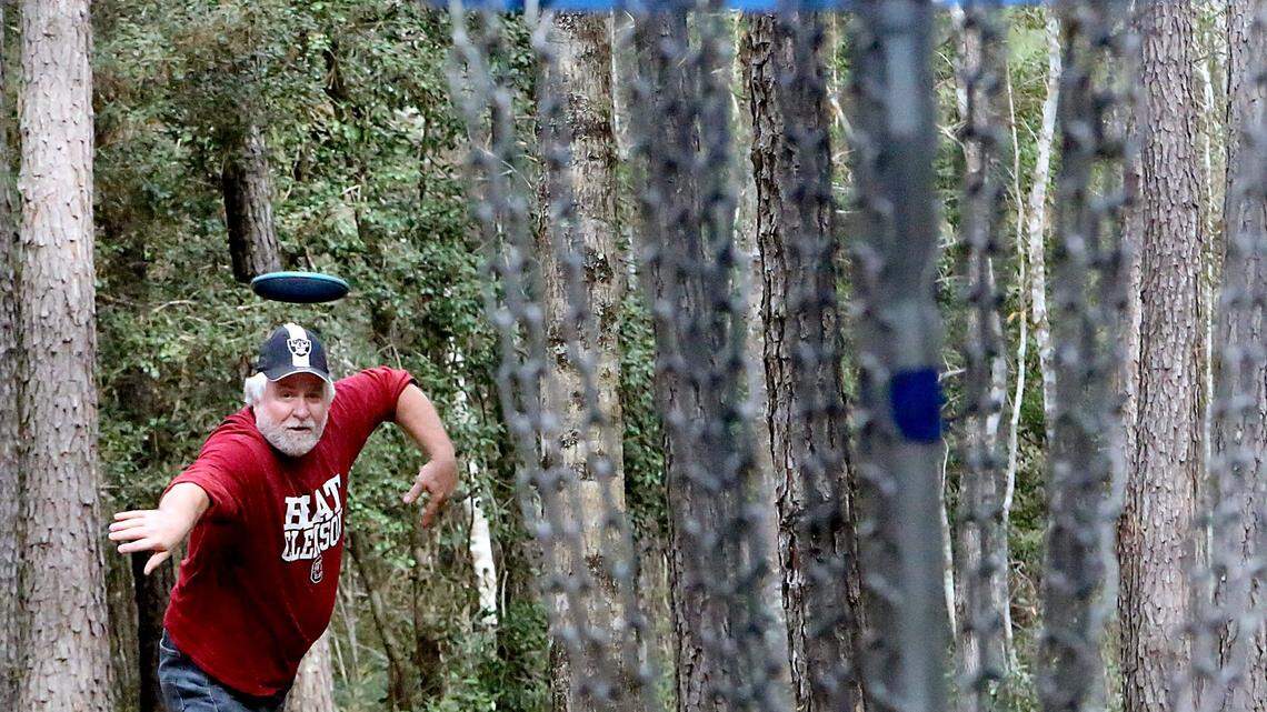 Tom Housner plays on the the 18-hole disc golf course he helped build at the Socastee Recreation Park in this 2015 photo. Lexington city officials say construction of a new public disc golf course will begin in 2026.