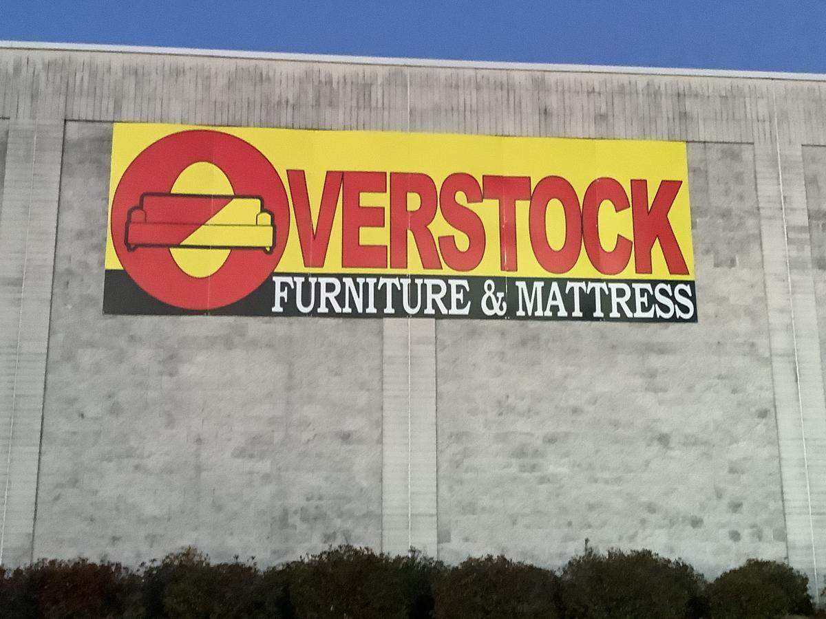 Overstock Furniture & Mattress has opened in the Myrtle Beach Mall in the Briarcliffe Acres area near Myrtle Beach.