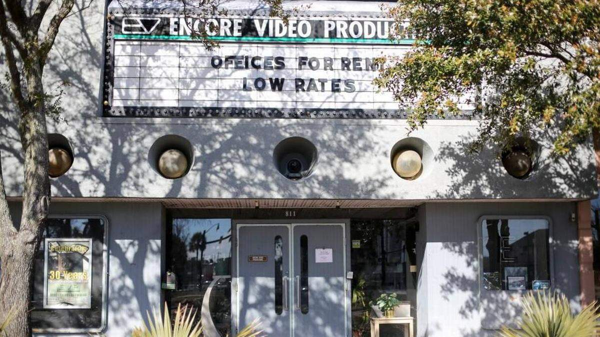 Coastal Carolina University is in discussions with the city to acquire the building at 811 Main Street, where it hopes to move its space on 79th Avenue closer into the heart of Myrtle Beach.