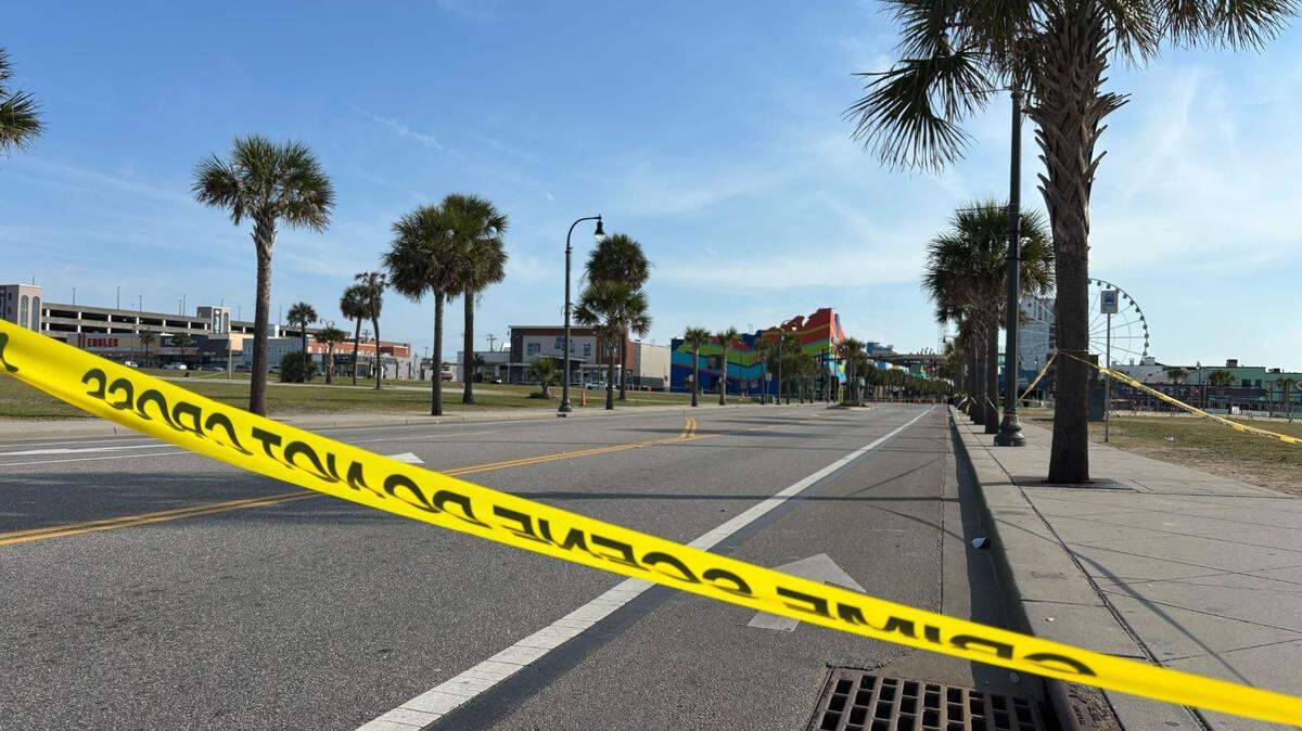 North Ocean Boulevard from Eighth Avenue to Mr. Joe White Avenue is closed after a shooting happened Saturday, April 26, 2025. Multiple people were shot and an officer had to discharge their weapon.