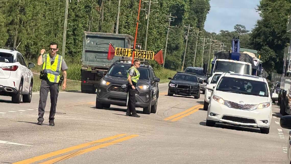 Drivers seeing major traffic delays along Highway 90; urged to seek alternate route