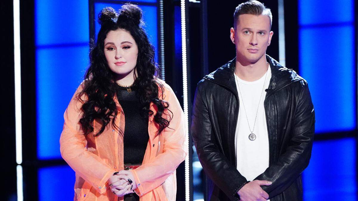 THE VOICE -- “Live Cross Battles Results” Episode 1612B -- Pictured: (l-r) Kendra Checketts, Jimmy Mowery -- (Photo by: Tyler Golden/NBC)
