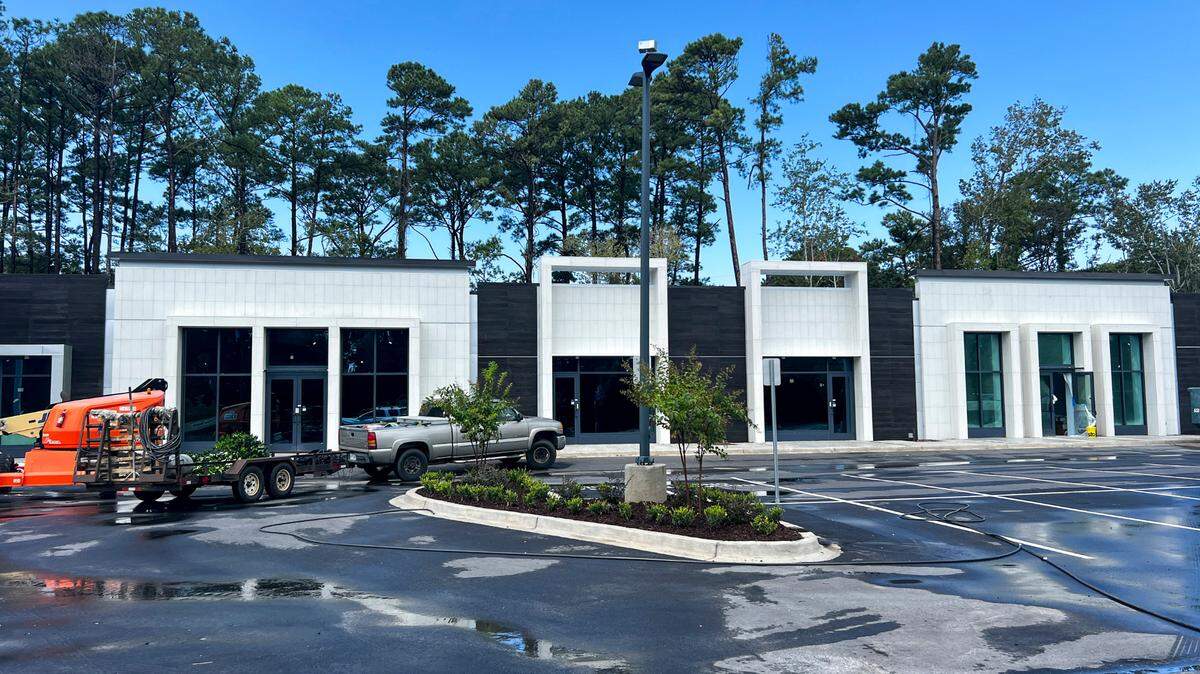 New commercial construction at the corner of 9th Avenue South and U.S. 17 in North Myrtle Beach. North Myrtle Beach is booming with new construction of residential and commercial building. Sept. 13, 2023.