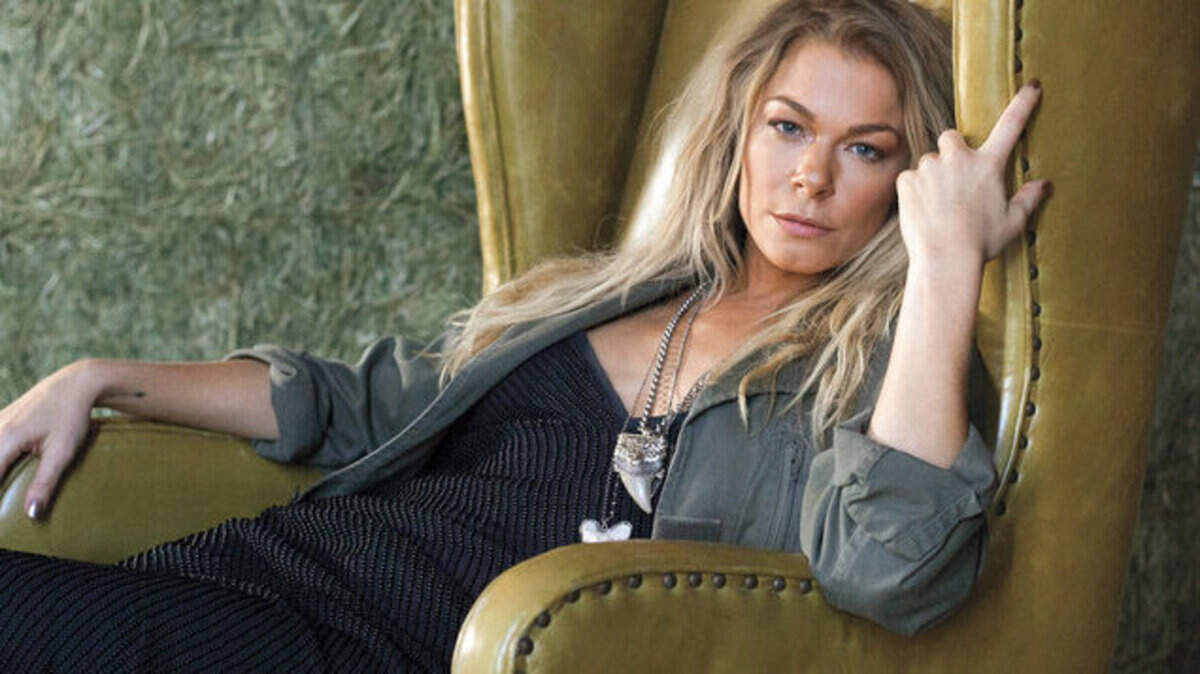 LeAnn Rimes will be at The Carolina Opry Theater Sunday.