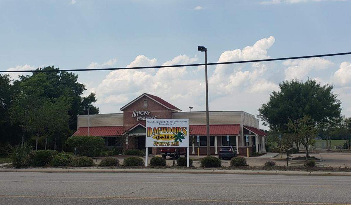 Dagwood’s Deli & Sports Bar will open at 4200 Highway 17 South in North Myrtle Beach at a former Sticky Fingers location potentially in early 2022.