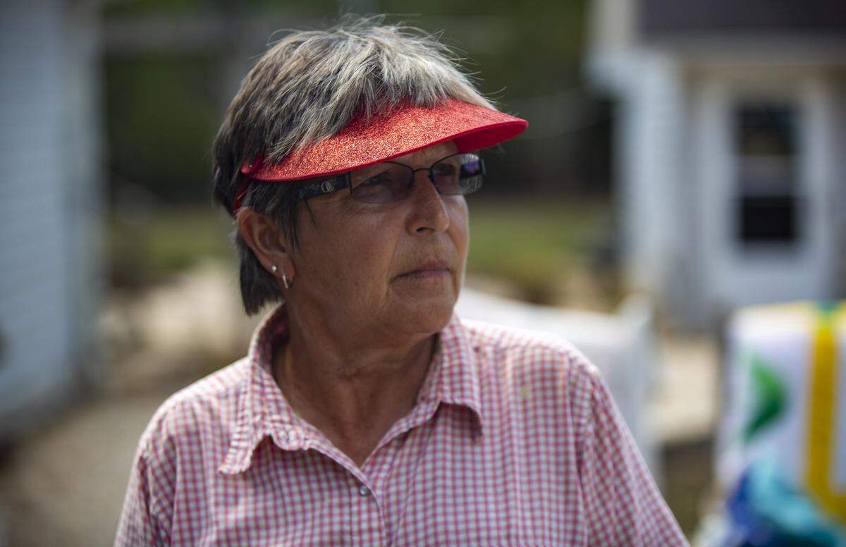 Joann Altman of Gallivants Ferry talks about the damage her property endured from flooding Tuesday afternoon.