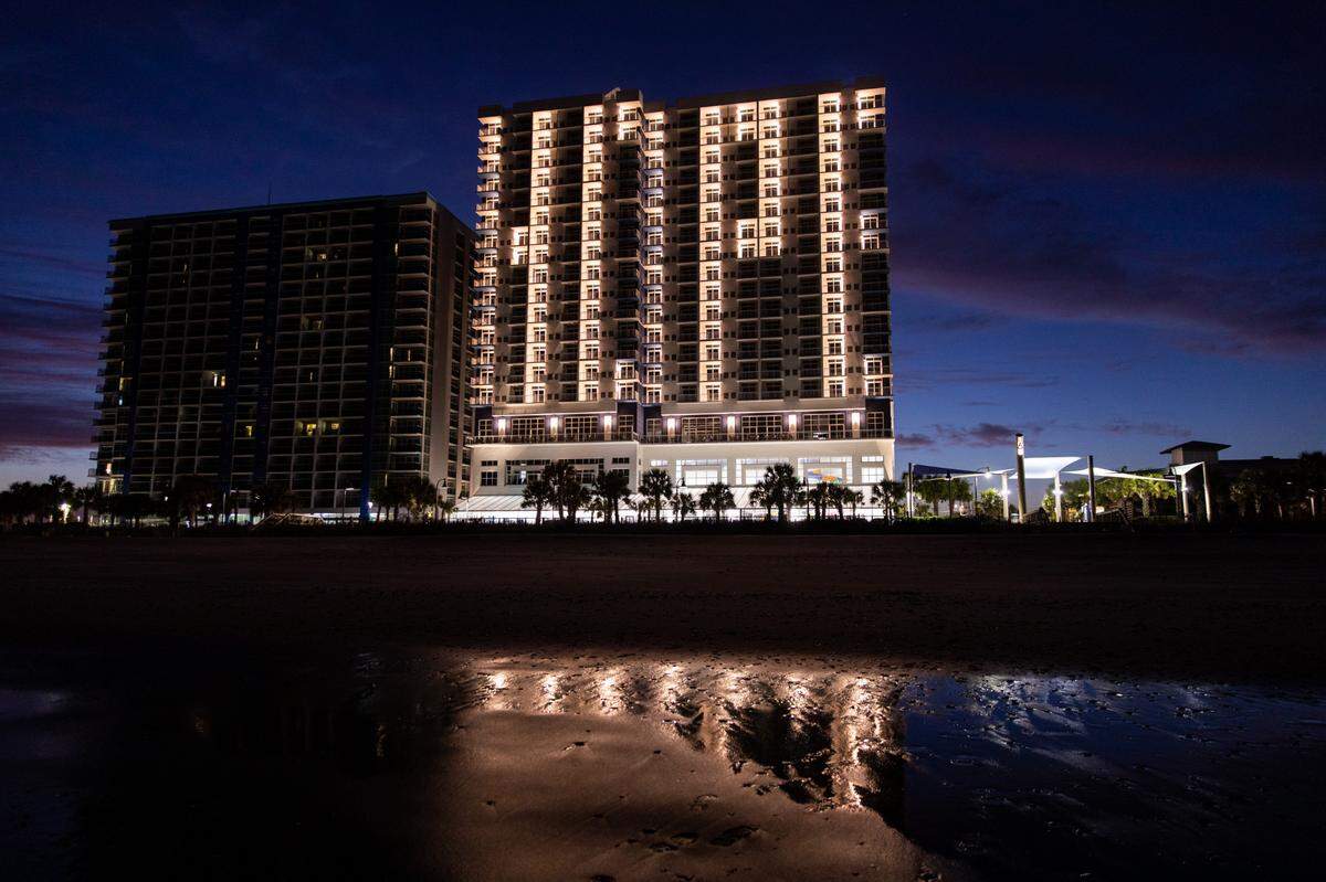 Rob Dowd, resort manager of South Bay Inn & Suites decided to turn on the lights in 115 empty runs to spell out the word “Hope” at his hotel in Myrtle Beach. With his motel closed as well as most businesses in Myrtle Beach due to coronavirus, he said, “Right now hope is the right message for what we have going on and we’re going to run with that for a while.” April 13, 2020