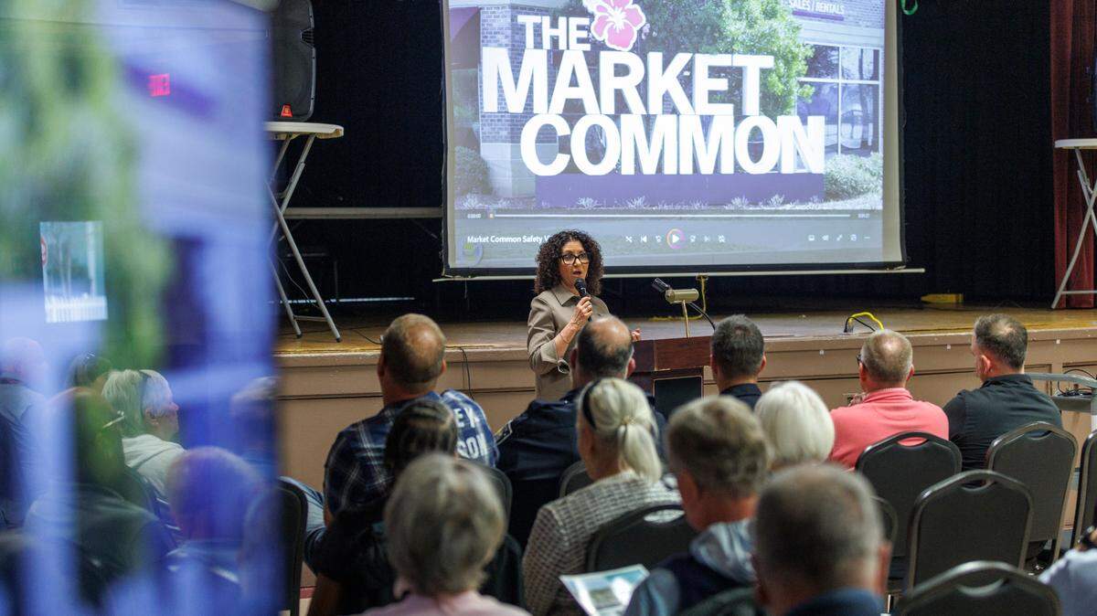 Mayor Brenda Bethune hosted a Town Hall in The Market Common to hear voters’ feedback on pedestrian and biking safety measures. Bethune was joined by top city officials at The Market Common’s rec center for the first town hall of 2025 on Wednesday, March, 19, 2025.