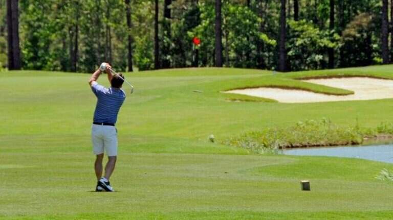 Why are these SC vacation destinations rated a golfer’s paradise in US?