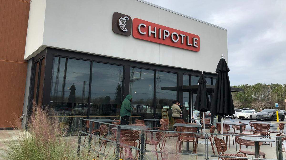The first Chipotle Mexican Grill in the City of Conway, S.C. opened on Wednesday. The restaurant is located in the Tradewinds Plaza off U.S. 501 along with Food Lion and Egg’s Up Grill. December 21, 2022.