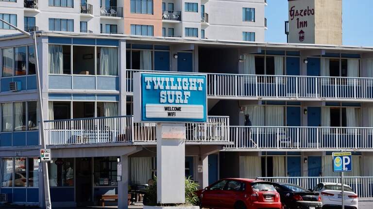 Police find person dead inside Myrtle Beach hotel room. What we know