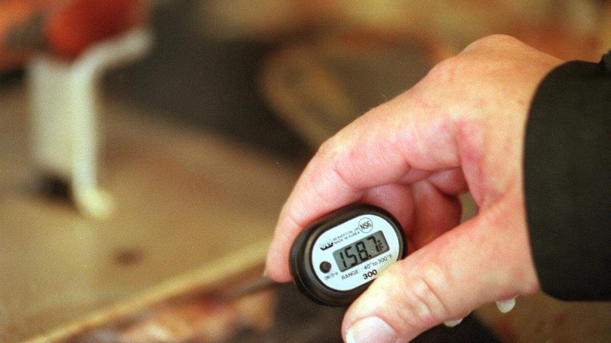 Several restaurants in the Midlands got low scores during health inspections in April.