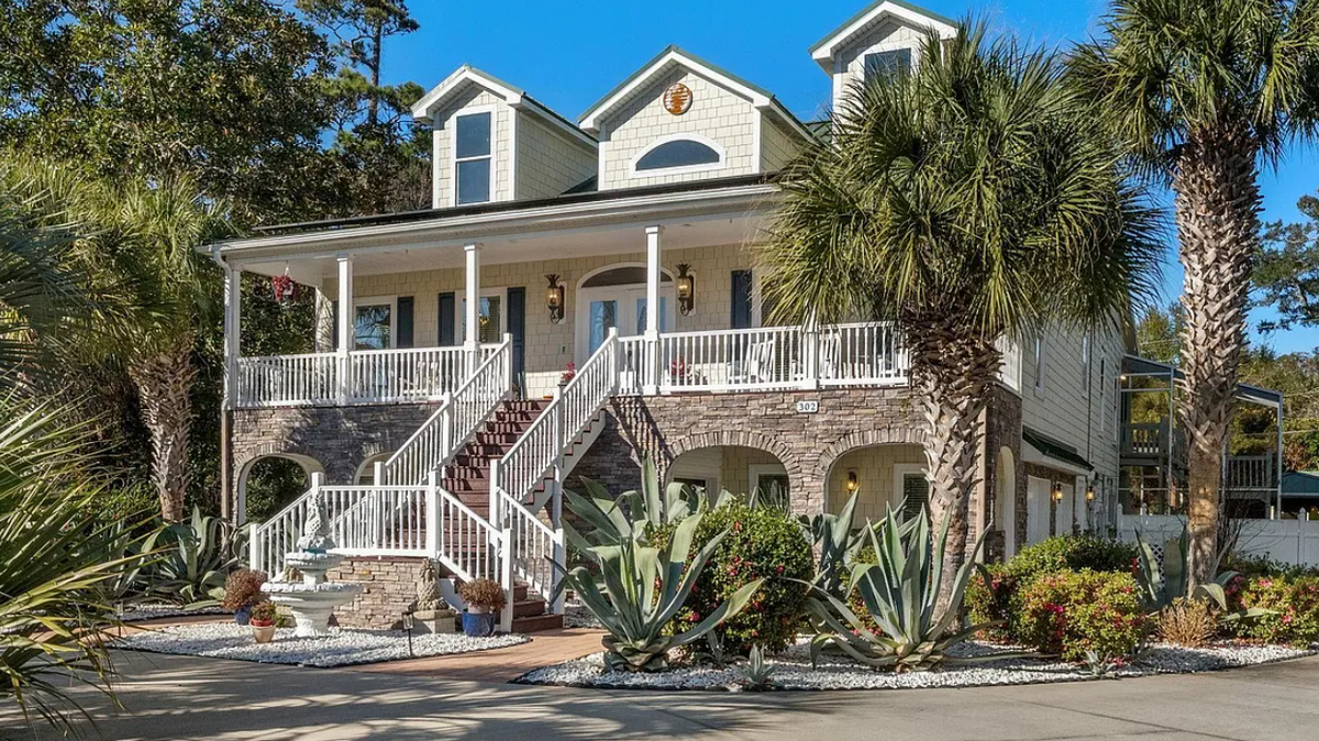 A recently listed Myrtle Beach home at 302 Kingston Road in the Arcadian Shores subdivision in Myrtle Beach, SC offers unique luxuries like a personal sauna, tiki bar, salt water pool and more.