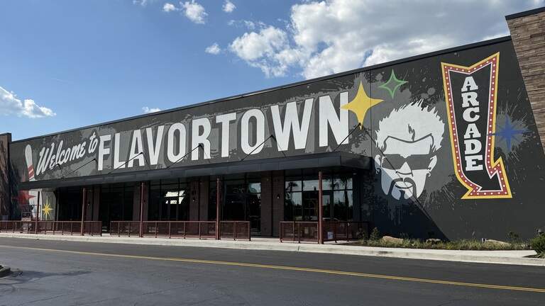 This popular celebrity TV chef coming to Myrtle Beach area. When you can see him