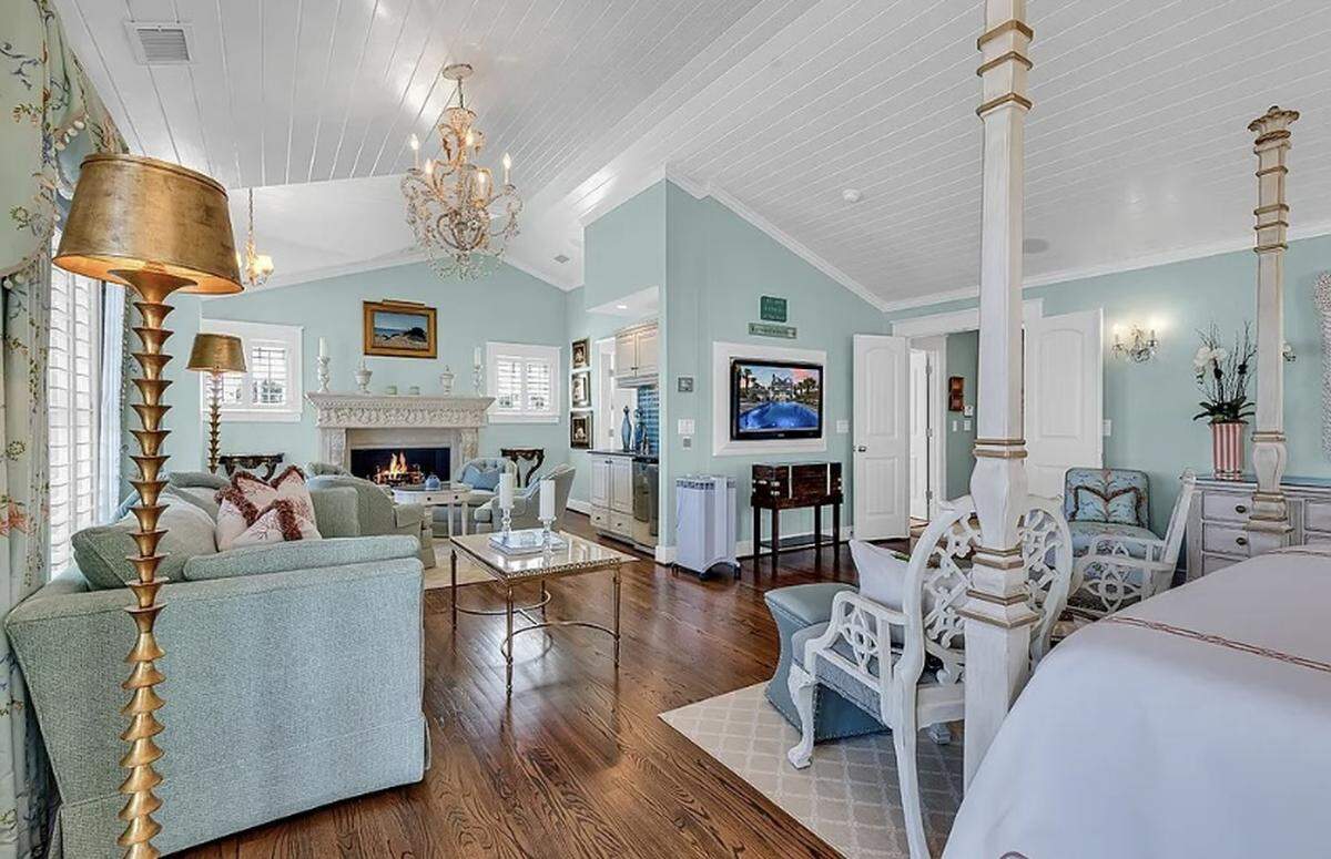An oceanfront home on Myrtle Beach’s Golden Mile is on the market for over $4.4 million. It was originally built in 1949.
