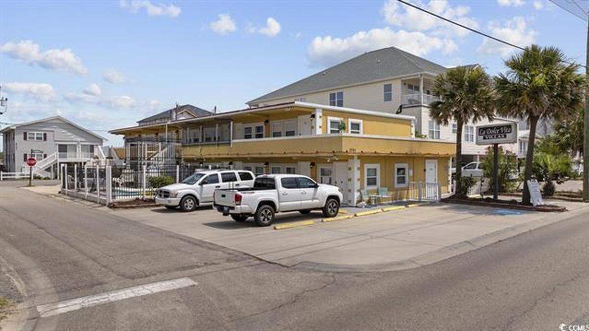 The La Dolce Vita Villas is a 14-room hotel for sale in North Myrtle Beach on the commercial real estate website LoopNet. The for-sale price is $2.5 million.
