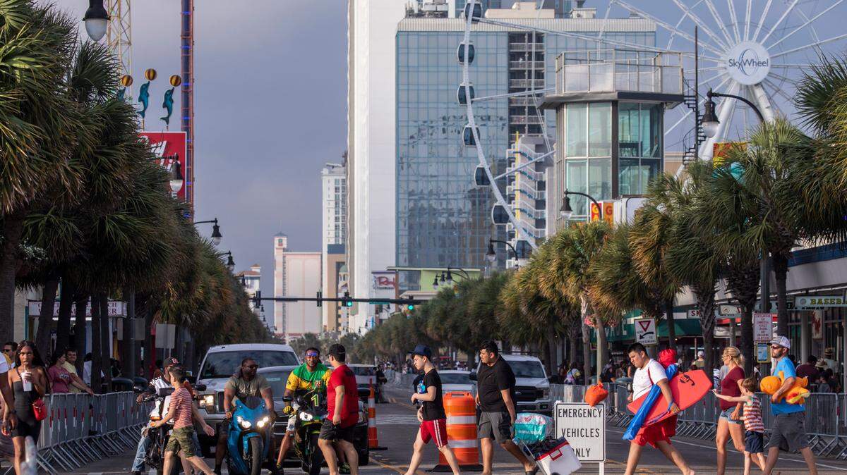 On boats, beaches and the boulevards, tourists and residents enjoy the first days of the summer season on the Grand Strand during Memorial Day weekend 2021. May 29, 2021.
