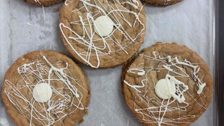 City takes bite out of North Myrtle Beach cookie company. Why its cart shut down
