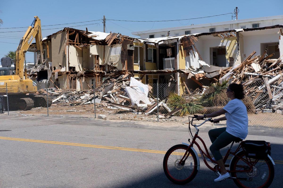 The Sea Nymph motel at 601 North Ocean Boulevard was demolished on Monday as part of a downtown redevelopment plan. The motel, built in the 1960s, had been the site of hundreds of complaints to the police in recent years. Myrtle Beach, S.C. April 11, 2022.