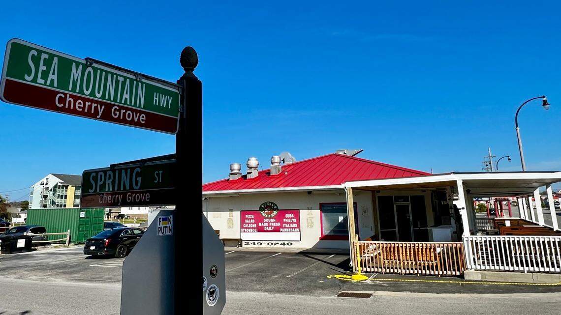 New restaurant opening in North Myrtle Beach. It’ll be in popular pizza shop that closed