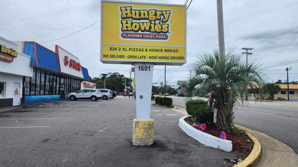 Myrtle Beach pizzeria moving. It will include ice cream shop in new location. Here’s where