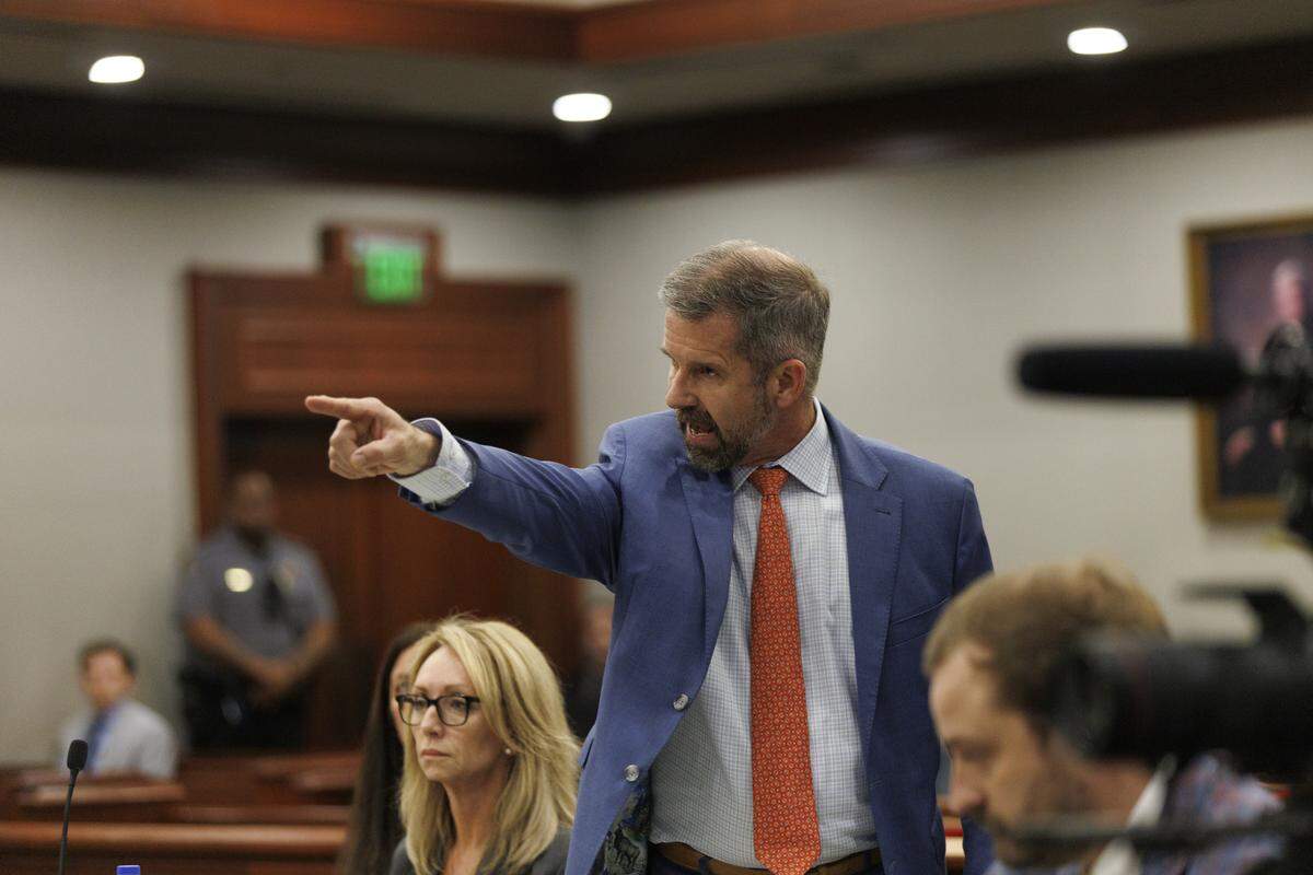 Mark Tinsley questions Weldon Boyd’s testimony on day three of a Stand Your Ground hearing. The hearing is being held for Weldon Boyd, owner of Buoys on the Boulevard, and Kenneth “Bradley” Williams in the shooting death of Scott Spivey. Boyd and Williams have been named in a wrongful death lawsuit by the Spivey family in his shooting death nearly three years ago. The hearing will determine if the pair are granted immunity under South Carolina’s Stand Your Ground law. Feb. 19, 2026.