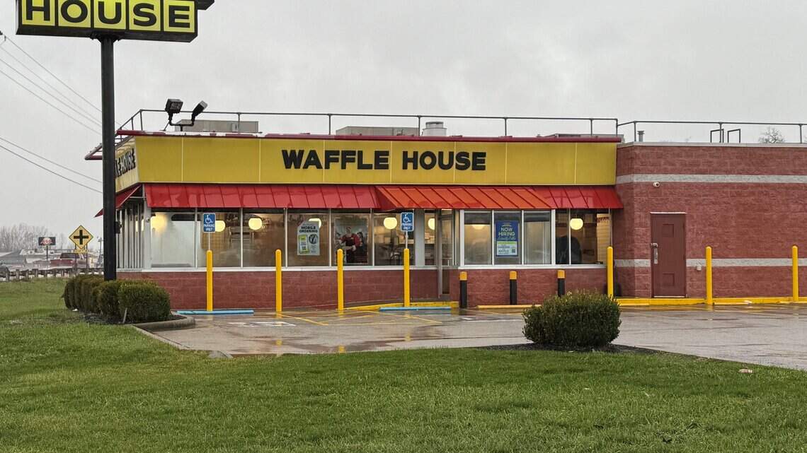 SC man tries to kidnap Waffle House worker after consensual sex in car, report says