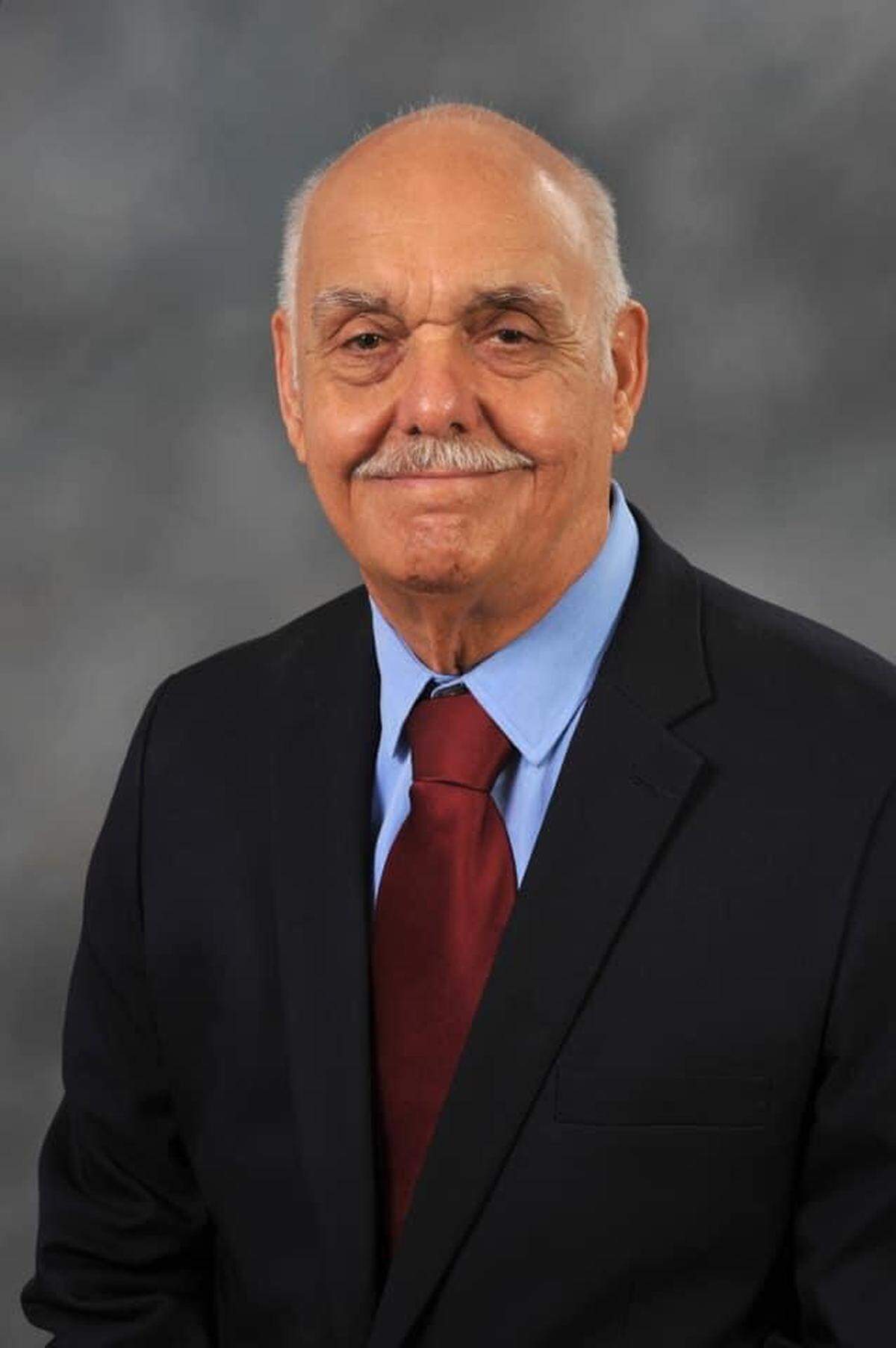 Robert Rabon, longtime chairman of the Horry County GOP and a powerful figure in South Carolina politics, died Friday, Nov. 13, 2020 from COVID-19.