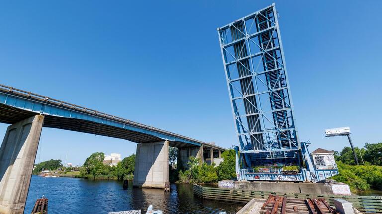 There’s a blue drawbridge near Myrtle Beach. Why it remains after years of non use
