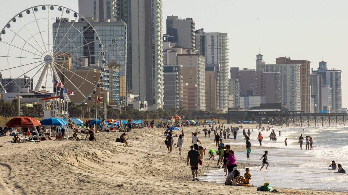 Is vaping allowed on SC public beaches? These Horry County cities say no