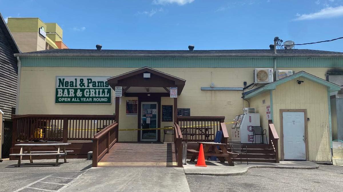 Neal and Pam’s Bar and Grill, a Surfside Beach staple restaurant, suffered significant damage to its interior during a fire early Friday morning.