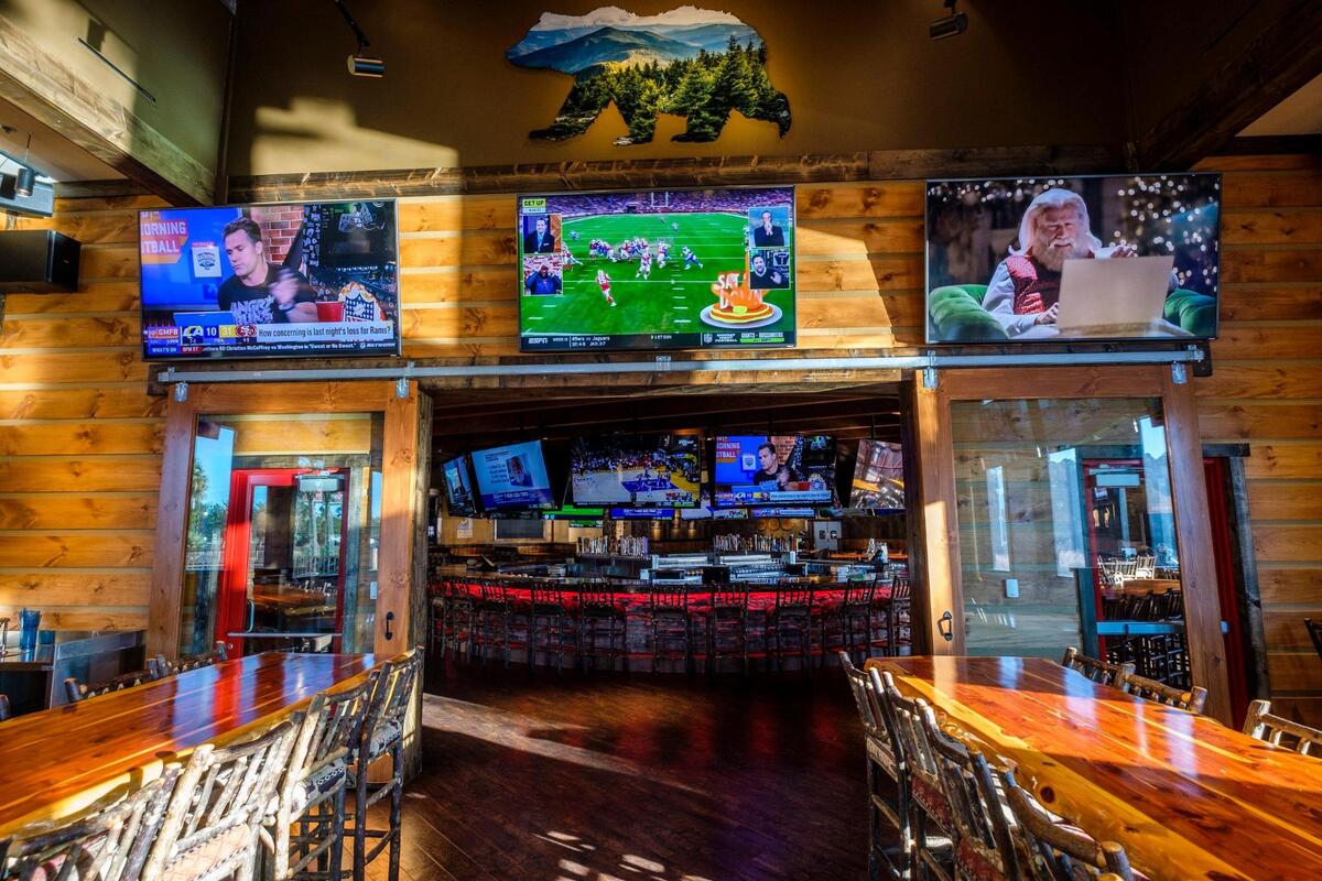 Twin Peaks restaurant at the Myrtle Beach Mall on Monday, Nov. 22. The restaurant will feature more than 75 TVs. File Photo. Nov. 16, 2021.