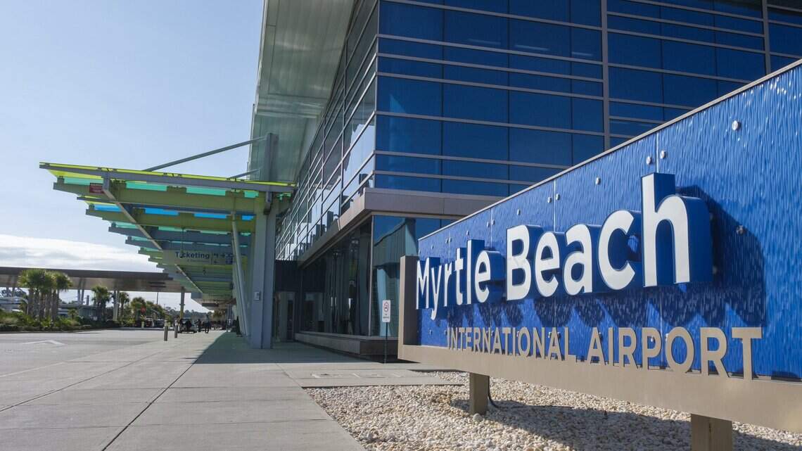 Myrtle Beach flight lands at airport after smoke from engine reported