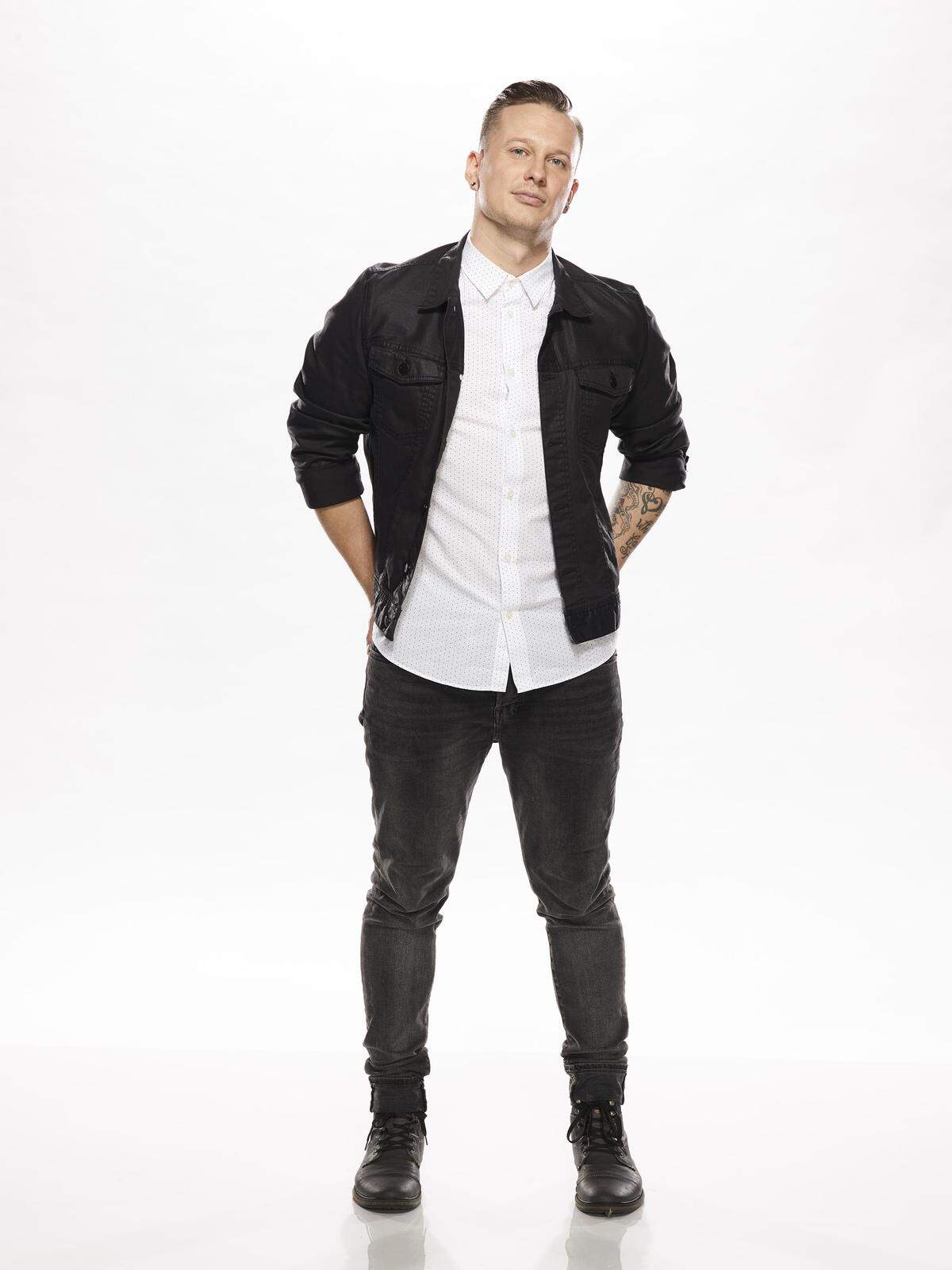 THE VOICE -- Season: 16 -- Contestant Gallery -- Pictured: Jimmy Mowery -- (Photo by: Chris Haston/NBC)
