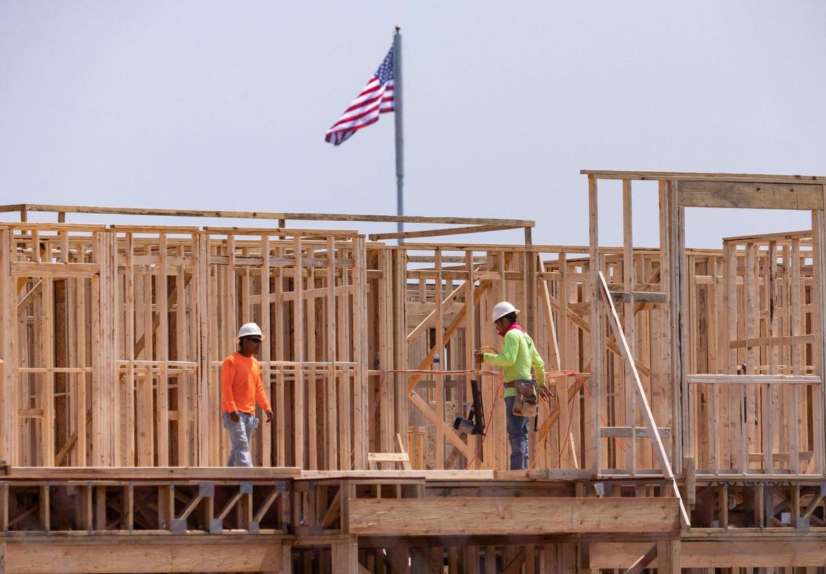 Apartment homes being built in the Carolina Forest area. New homes are cropping up at a rapid rate in the Myrtle Beach area and local officials are looking at ways to deal with the influx of new construction and development. April 8, 2021.