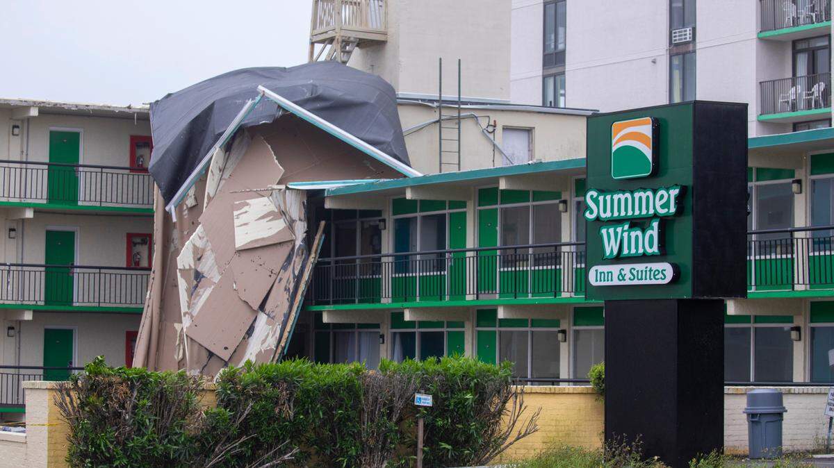 The roof of the Summer Wind Inn and Suites at 19th Avenue South in Myrtle Beach sustained damage to it’s roof during storms on April 11 forcing an evacuation of the motel. The motel did not have a business license.