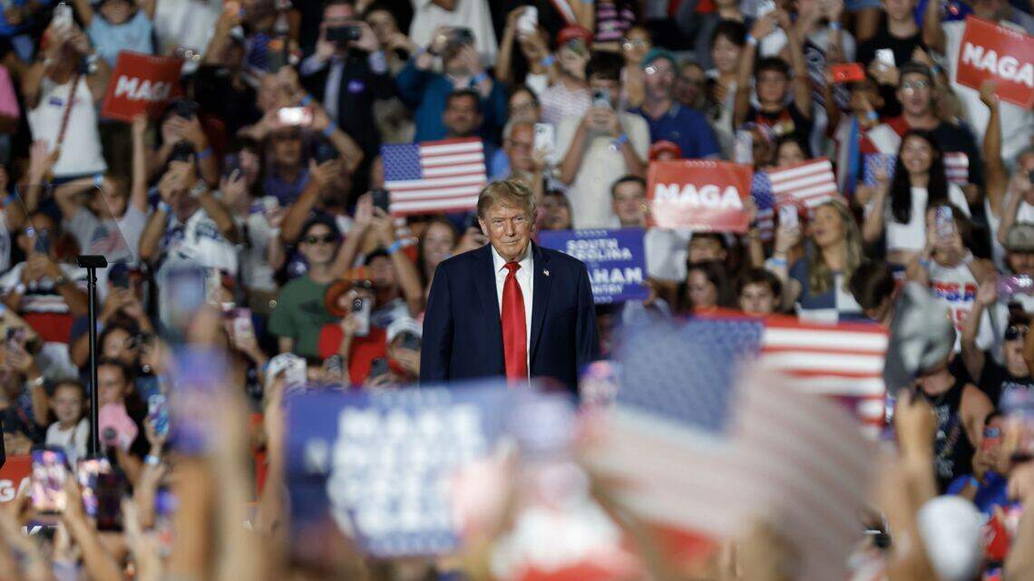 ‘If Darline wins, I’ll come down’ to golf, Trump says at Myrtle Beach rally for Graham
