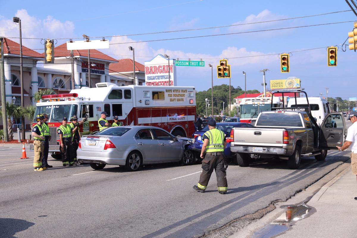 There were two minor injuries suffered during a crash on U.S. 17 northbound in North Myrtle Beach Wednesday afternoon. A four-vehicle crash closed the major highway.