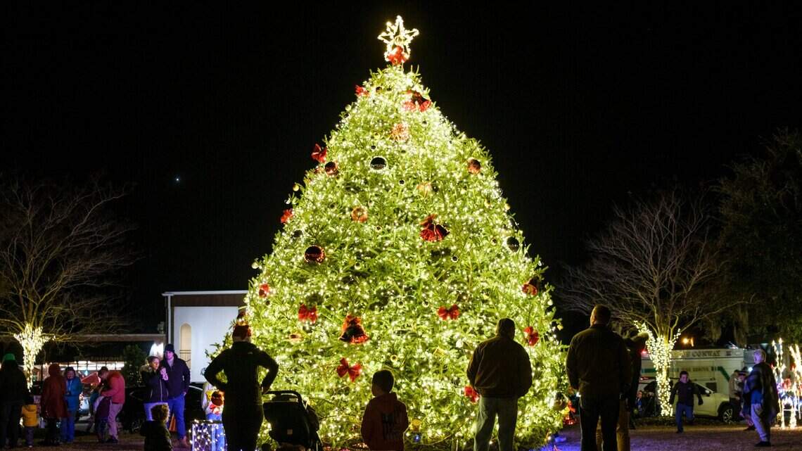 Santa’s Village, light shows and a camel: Christmas celebrations in the Myrtle Beach area