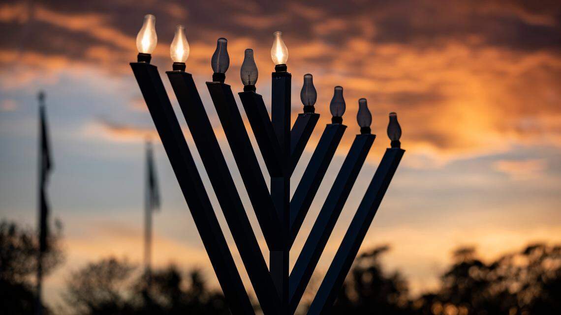 ‘May we all help light up the world.’ Hilton Head comes together to celebrate Hanukkah