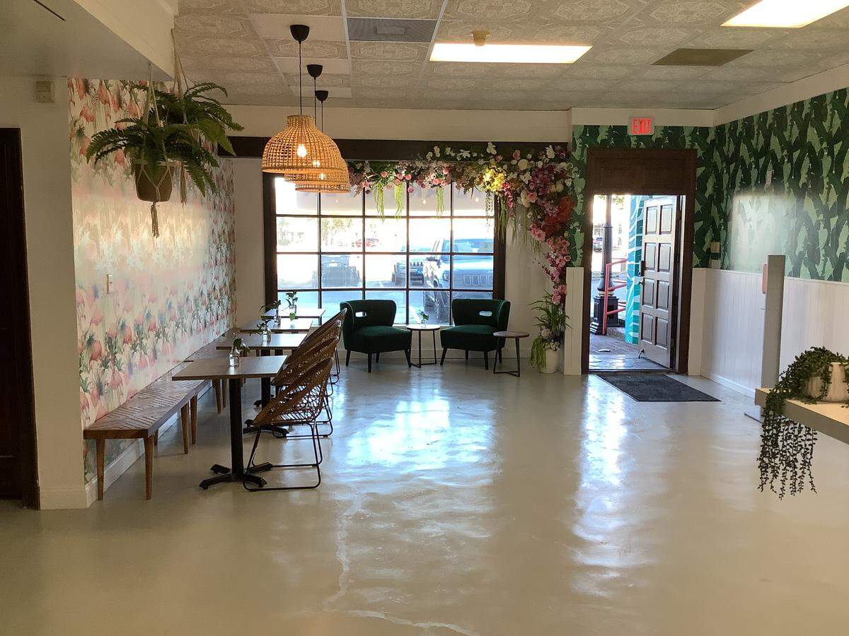 Loleo Juice Bar has opened a second location at 7712 North Kings Highway.