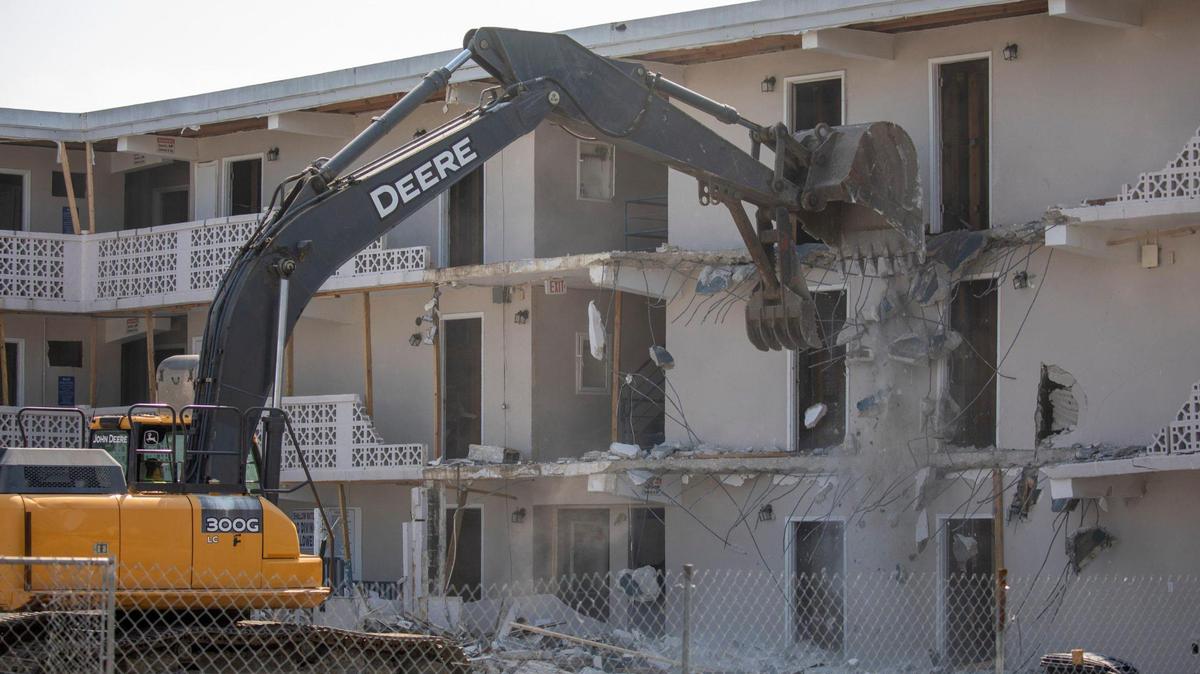 Demolition began on the landmark Fountainbleau Inn today. The destruction is part of the City of Myrtle Beach’s revitalization plan that includes the razing of seven old motels in the downtown district. June 1, 2022.