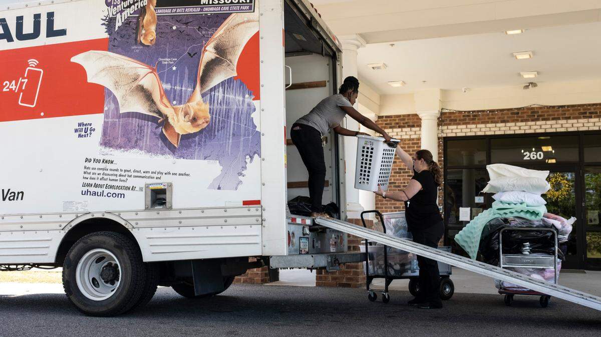 Staff members at the Oaks of Loris help to pack up resident’s belongings after State health officials revoked their license despite new ownership’s hopes of keeping the Loris facility open. The residents at Oaks of Loris and their family members received a 30-day notice of the closure May 3, and the center is now working quickly to find licensed facilities to take them in. May 10, 2023.