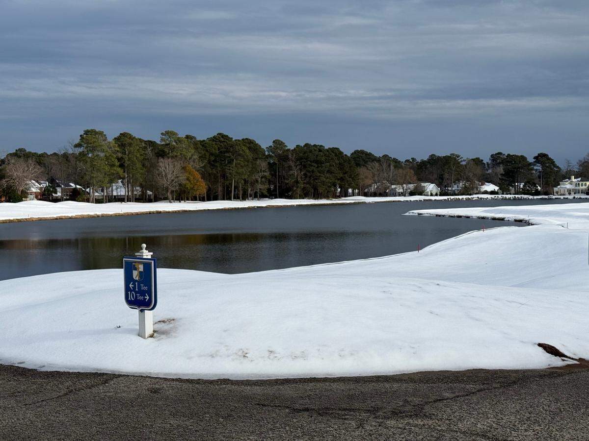 Myrtle Beach’s Prestwick Country Club after snow fell during a January 2025 winter storm. The snowfall closed many Myrtle Beach area golf courses, but golf operators said the snowfall helped the courses due to a dry winter.