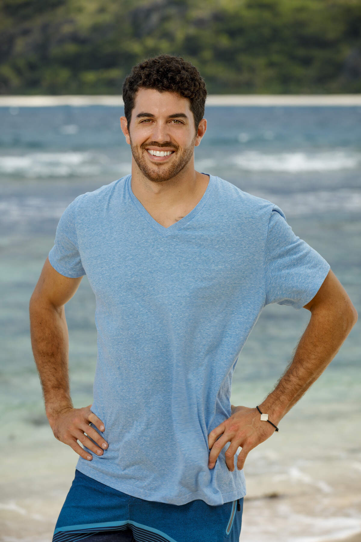 Chris Underwood competes on SURVIVOR: Edge of Extinction when the Emmy Award-winning series returns for its 38th season, Wednesday, Feb. 20 (8:00-9:00PM, ET/PT) on the CBS Television Network. Photo: Robert Voets/CBS Entertainment ÃÂ©2018 CBS Broadcasting, Inc. All Rights Reserved.