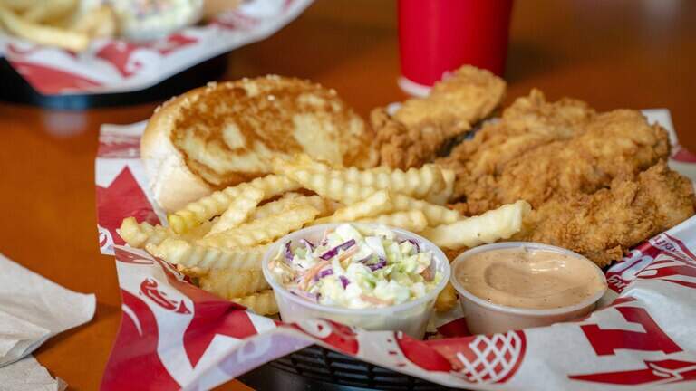 It’s official, Raising Cane's is coming to Myrtle Beach. When will it open?