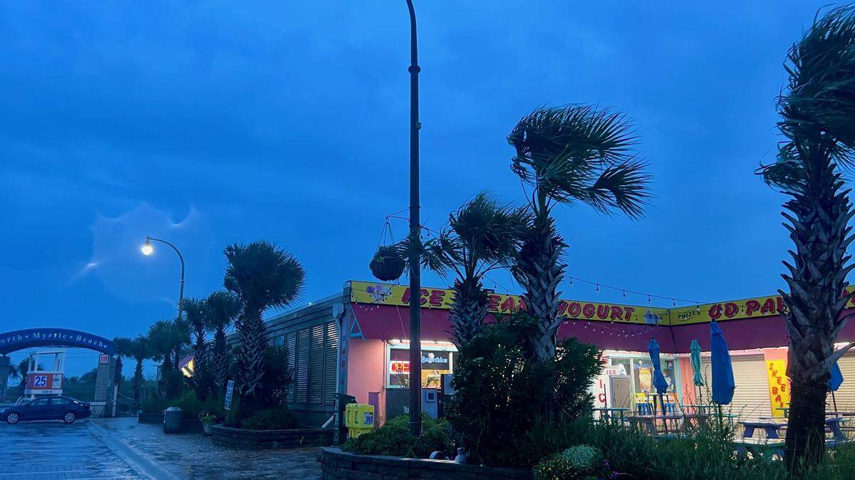Tropical Storm Debby ushers in a tornado at Edisto Beach, SC. Severe damage reported