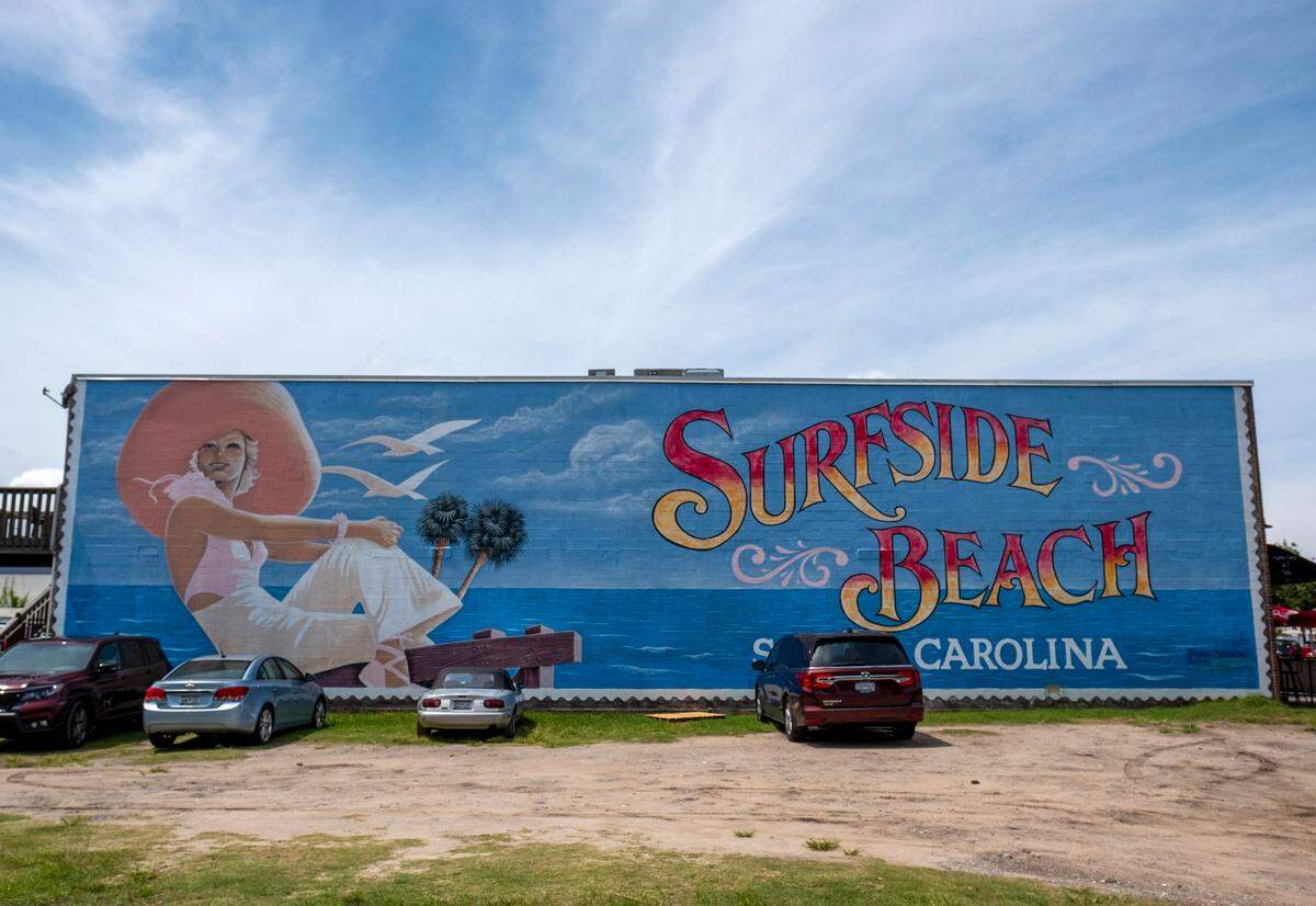 A mural on the side of a building off Surfside Drive in the town of Surfside Beach, S.C. was painted by Tommy Simpson.