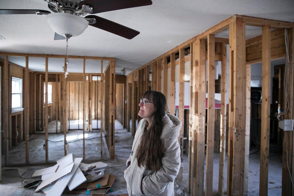 Jan Joyner takes a final walk through what remains of her Cottonwood Drive home before permanently moving to Rock Hill, S.C. to avoid flood prone areas. Joyner is still in debt after recovering from the flood damage to her home caused by Hurricane Matthew in 2016. Fearing future floods, she along with many of her Rosewood neighbors, are moving from the area. Jan 30, 2019.