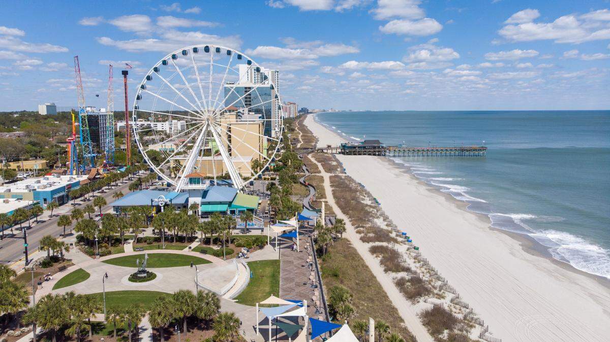 Myrtle Beach Boardwalk and Skywheel looking north. Popular tourist destinations around Myrtle Beach were mostly vacant on Thursday after all amusements and public beach accesses were shut down due to the coronavirus. April 2, 2020
